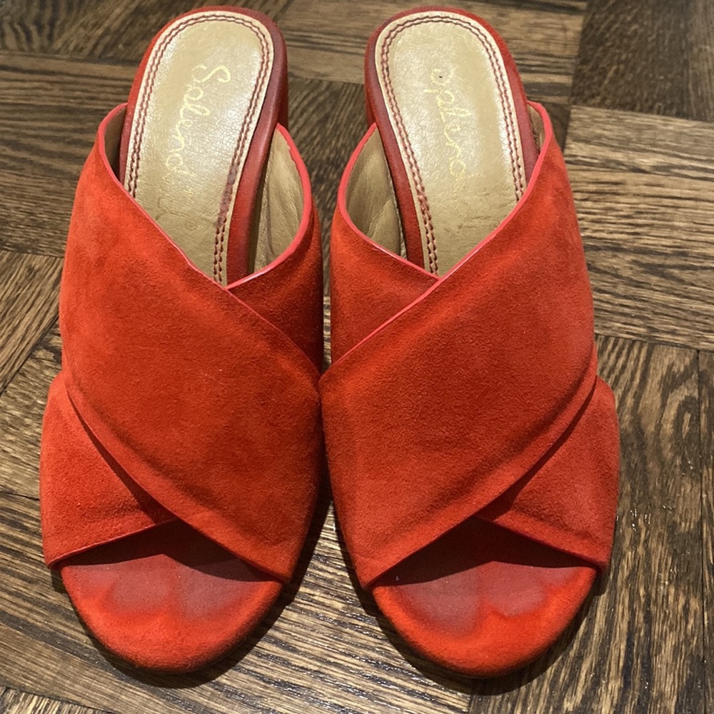 Red Splendid Heels - Picture 2 of 7